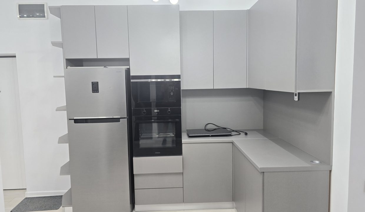 20250908_205047