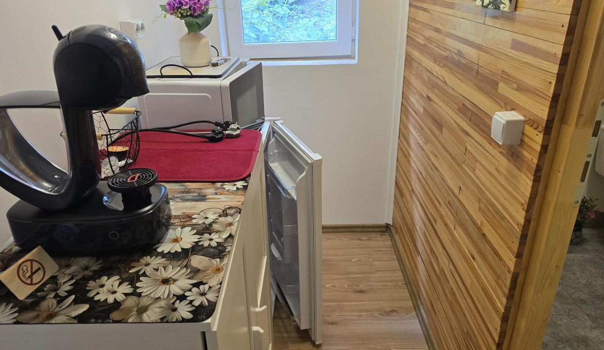 20260923_125945